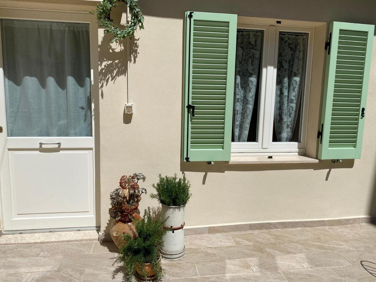 App. Con Terrazza Panoramica In Centro-蒙特法尔科 外观 照片